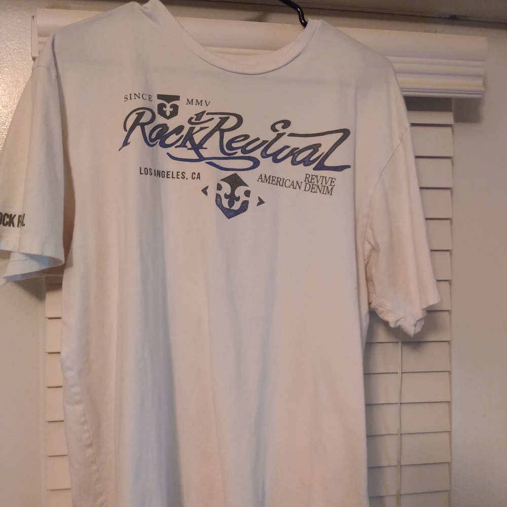 T shirt
